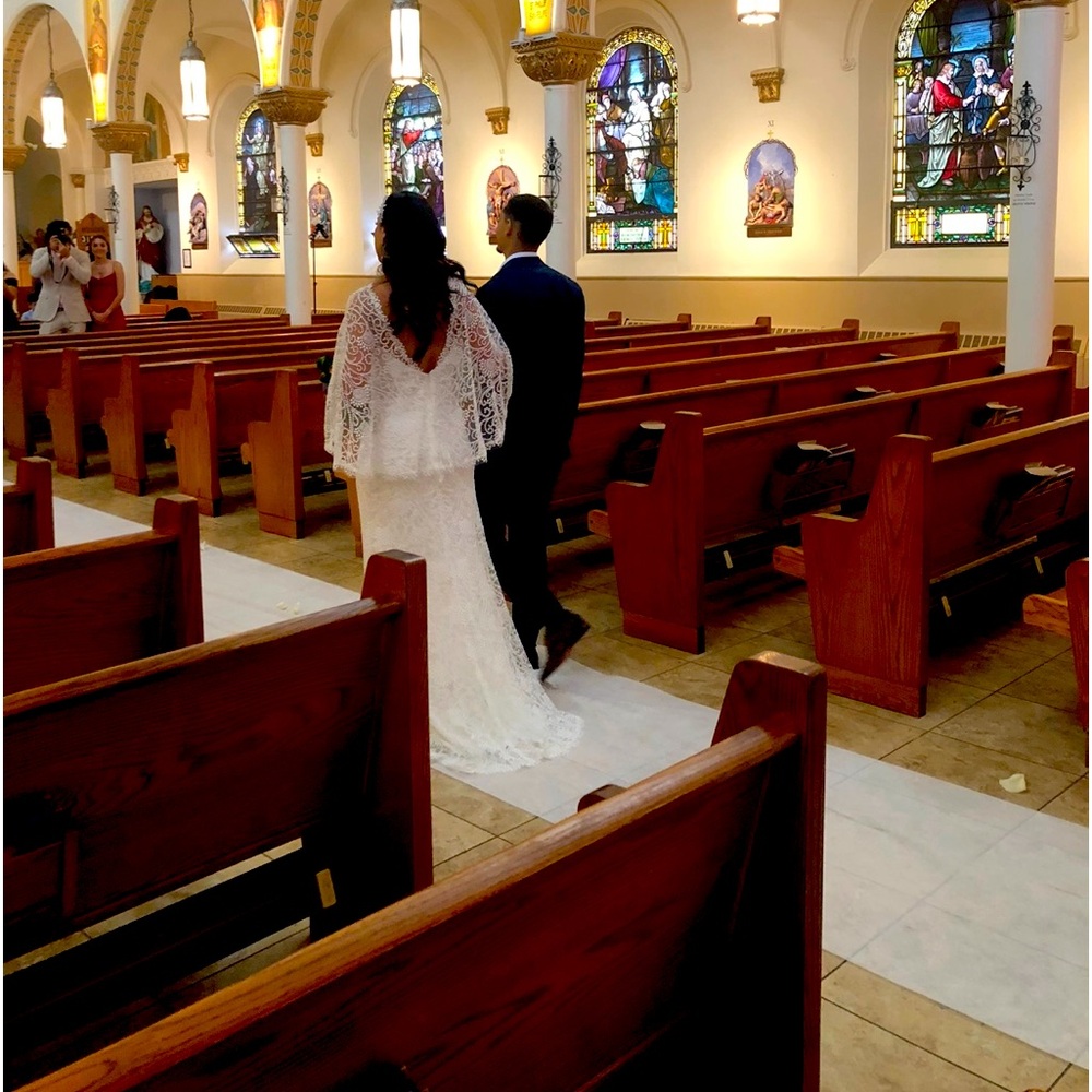 Wedding gown